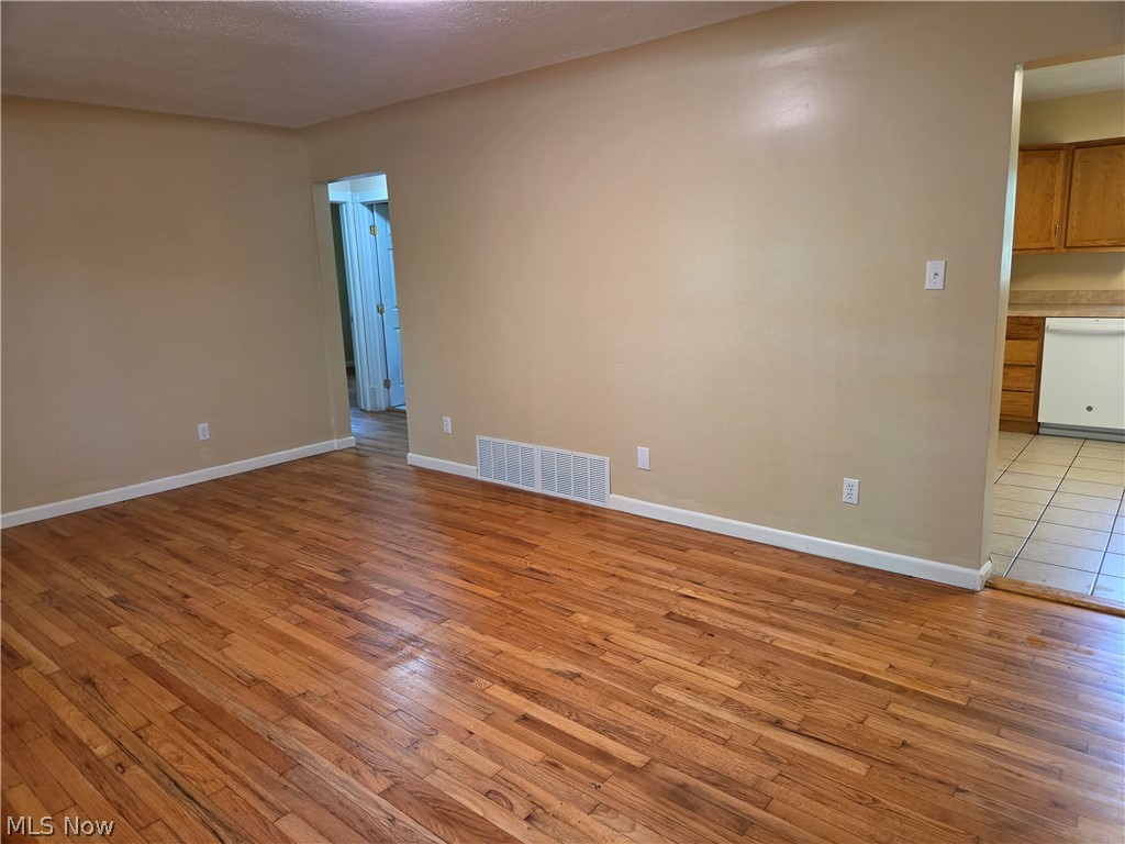 10024 Cummins Lane Deerfield OH 44411