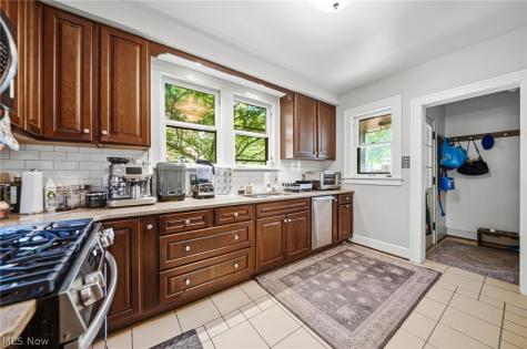 2840 Berkshire Road Cleveland Heights OH 44118
