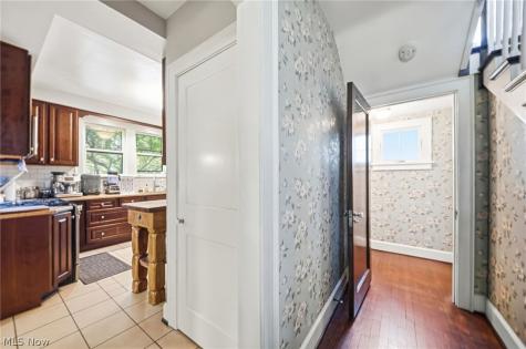 2840 Berkshire Road Cleveland Heights OH 44118