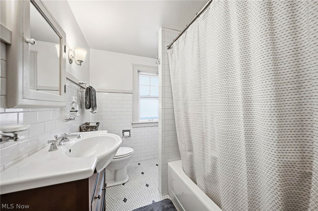 2840 Berkshire Road Cleveland Heights OH 44118