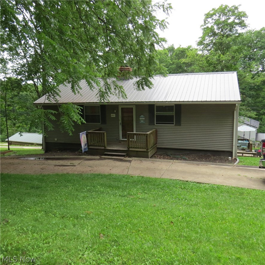 6447 Darlington Street SW Carrollton OH 44615
