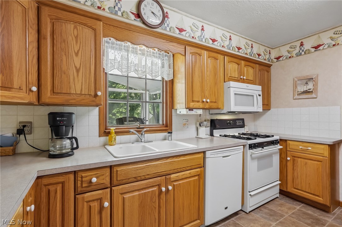 17590 Vermont Street Grafton OH 44044