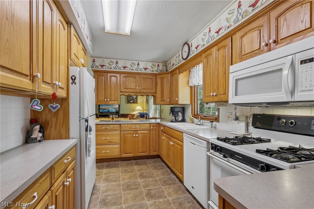 17590 Vermont Street Grafton OH 44044