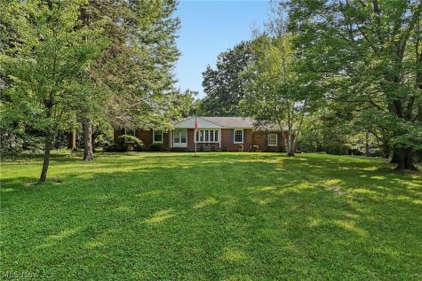 17590 Vermont Street Grafton OH 44044
