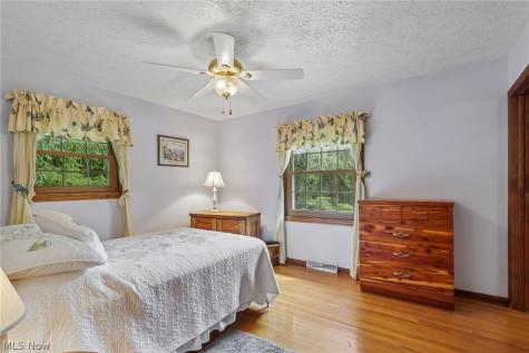 17590 Vermont Street Grafton OH 44044