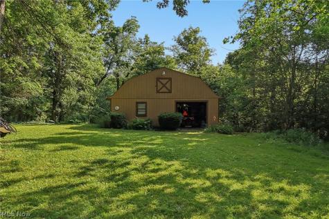 17590 Vermont Street Grafton OH 44044