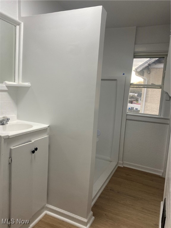 1711 Manhattan Youngstown OH 44509