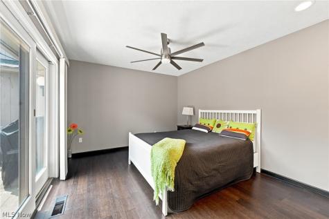 12380 Kronos Court Strongsville OH 44149