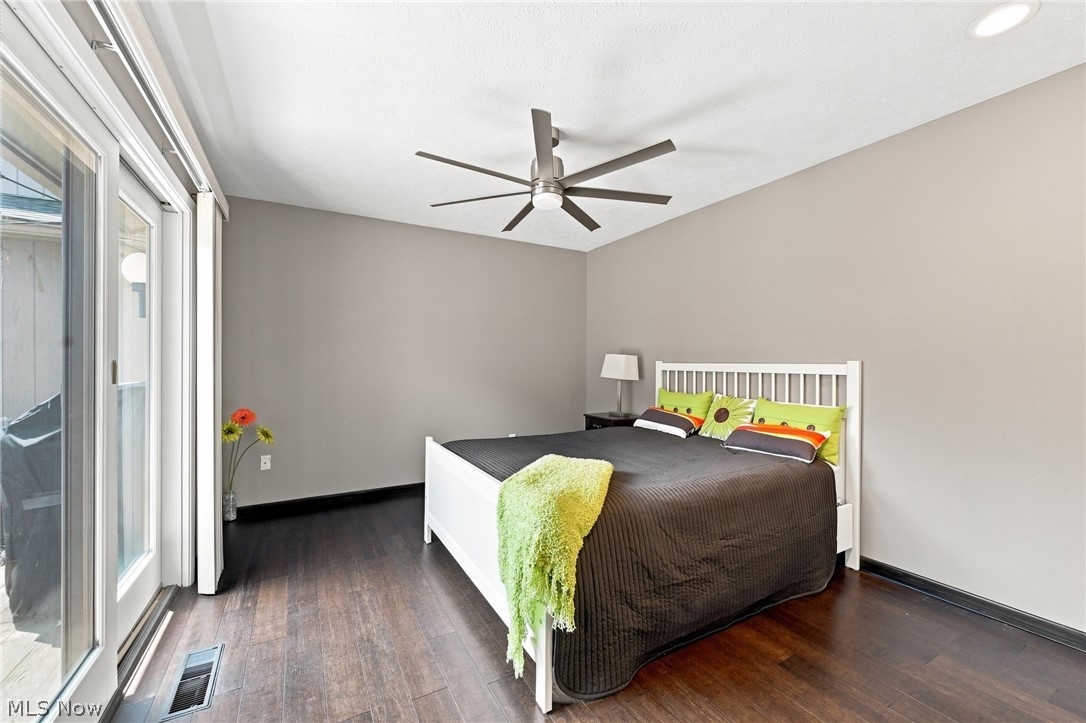 12380 Kronos Court Strongsville OH 44149