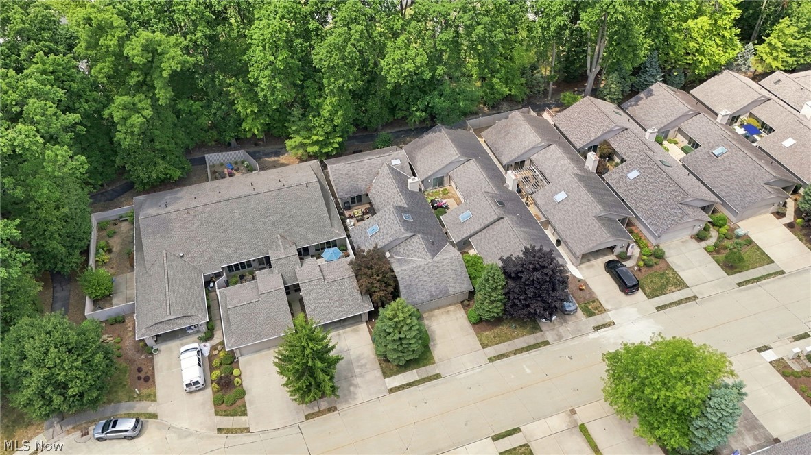 12380 Kronos Court Strongsville OH 44149
