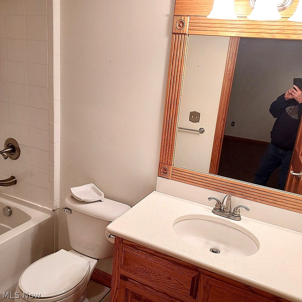 4731 Buhl Boulevard Uniontown OH 44685