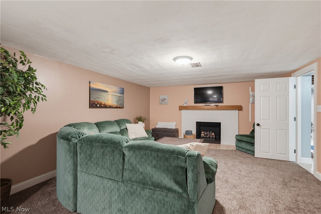 855 Nemet Drive Seven Hills OH 44131