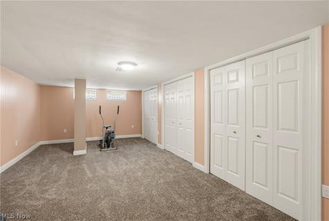 855 Nemet Drive Seven Hills OH 44131
