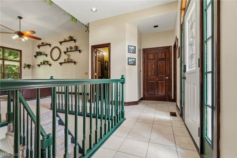 7361 Stonehill Avenue NW Canal Fulton OH 44614