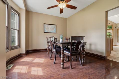 7361 Stonehill Avenue NW Canal Fulton OH 44614