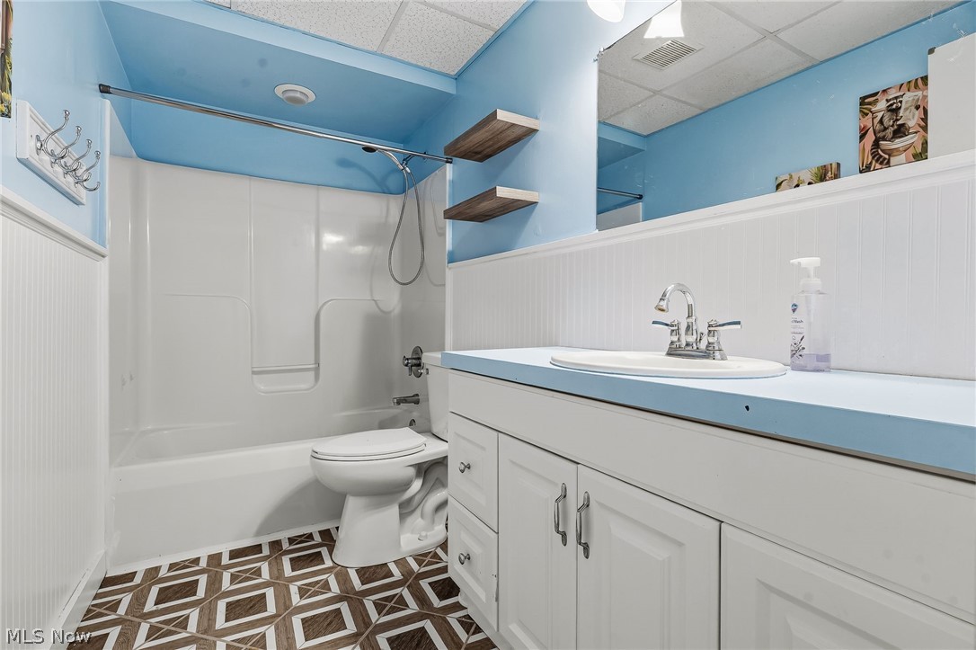 7361 Stonehill Avenue NW Canal Fulton OH 44614