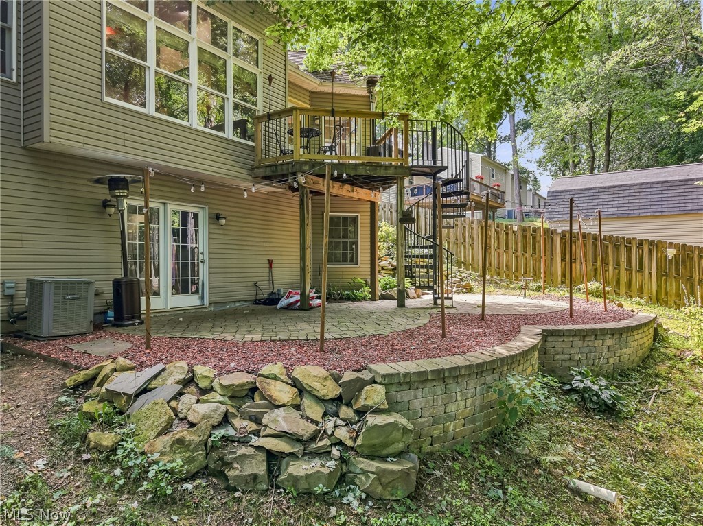 7361 Stonehill Avenue NW Canal Fulton OH 44614