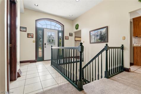 7361 Stonehill Avenue NW Canal Fulton OH 44614