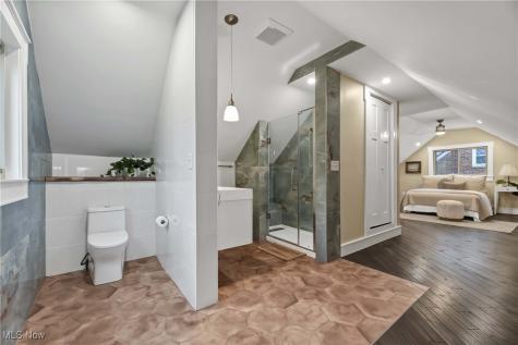 24011 Bruce Road Bay Village OH 44140