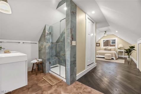 24011 Bruce Road Bay Village OH 44140