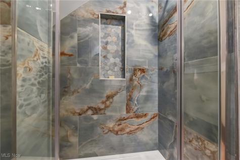 24011 Bruce Road Bay Village OH 44140