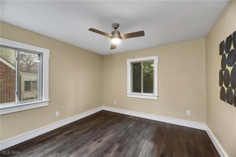 24011 Bruce Road Bay Village OH 44140