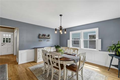 1705 Southbend Drive Rocky River OH 44116