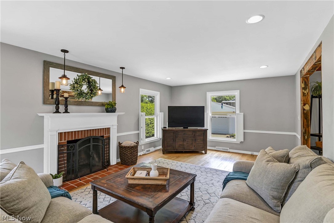 1705 Southbend Drive Rocky River OH 44116