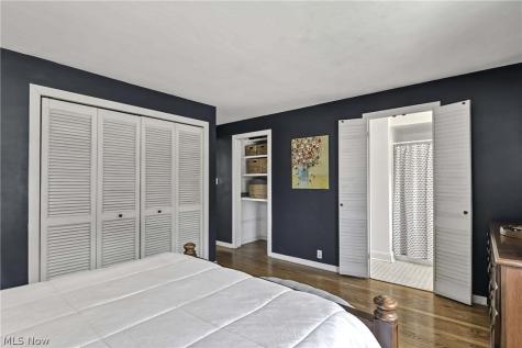 1705 Southbend Drive Rocky River OH 44116