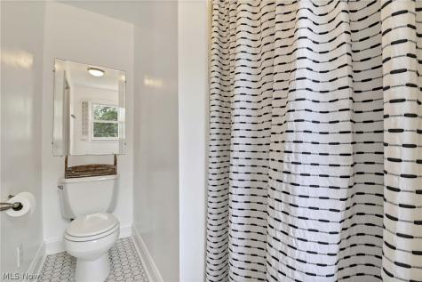 1705 Southbend Drive Rocky River OH 44116