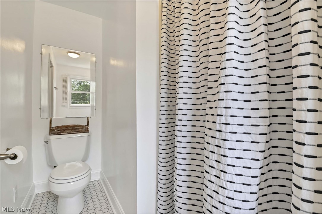 1705 Southbend Drive Rocky River OH 44116
