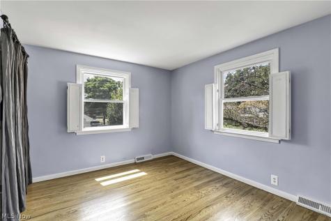 1705 Southbend Drive Rocky River OH 44116