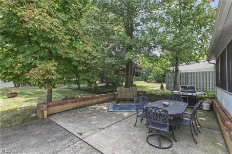 1705 Southbend Drive Rocky River OH 44116