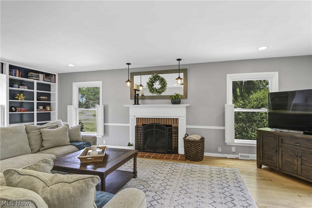1705 Southbend Drive Rocky River OH 44116