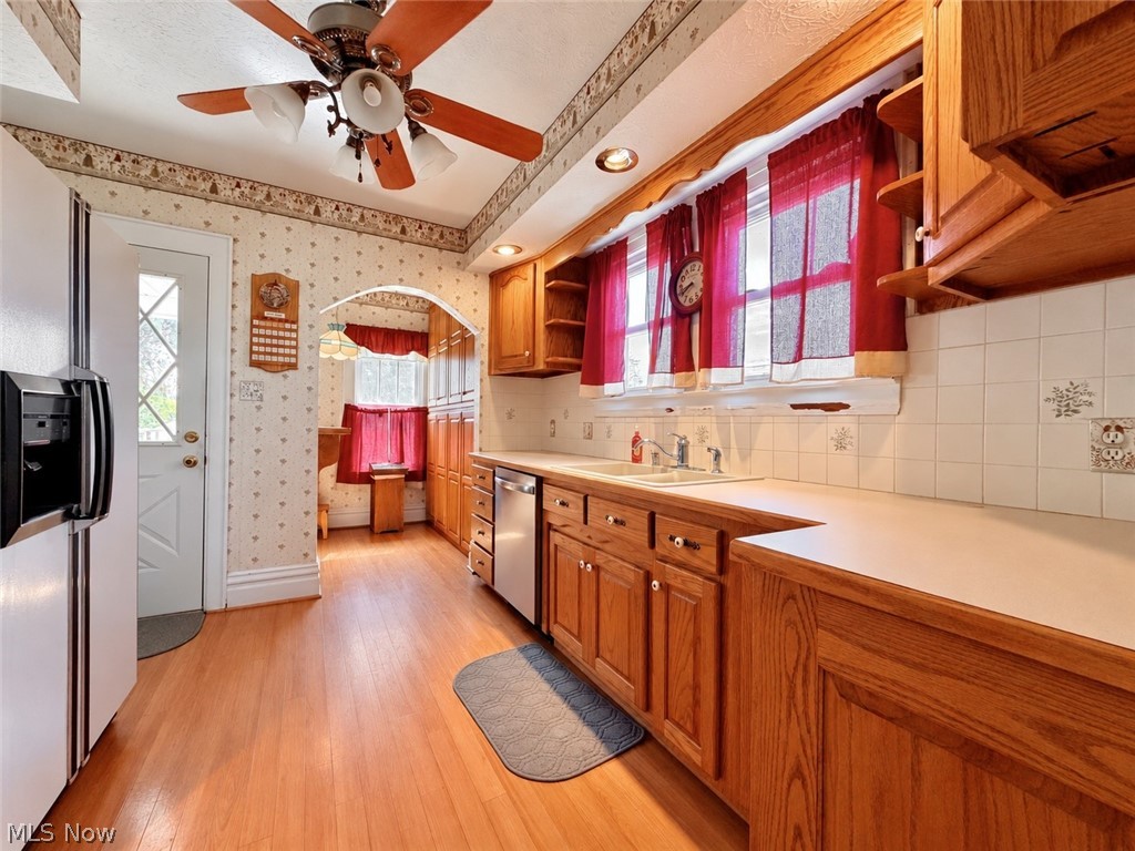 715 Pomeroy Pike Belpre OH 45714