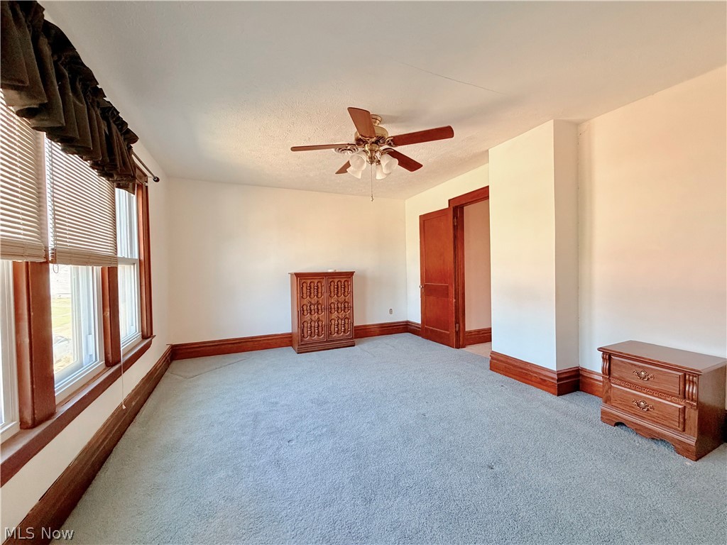 715 Pomeroy Pike Belpre OH 45714