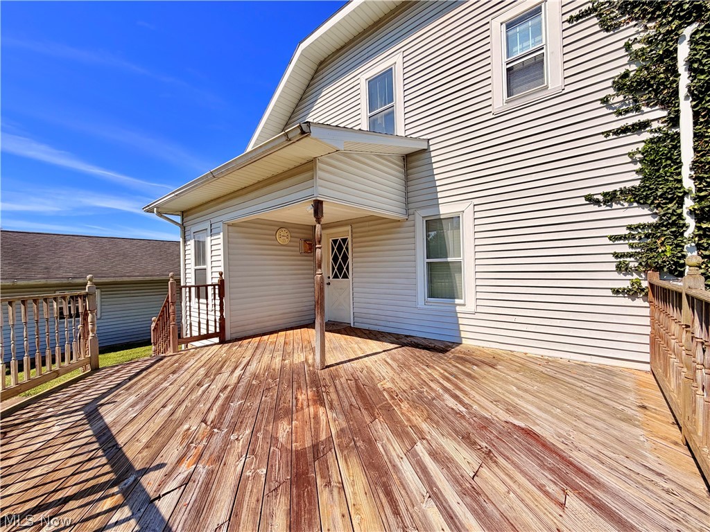 715 Pomeroy Pike Belpre OH 45714