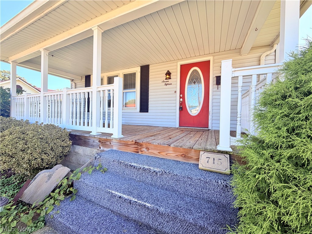 715 Pomeroy Pike Belpre OH 45714