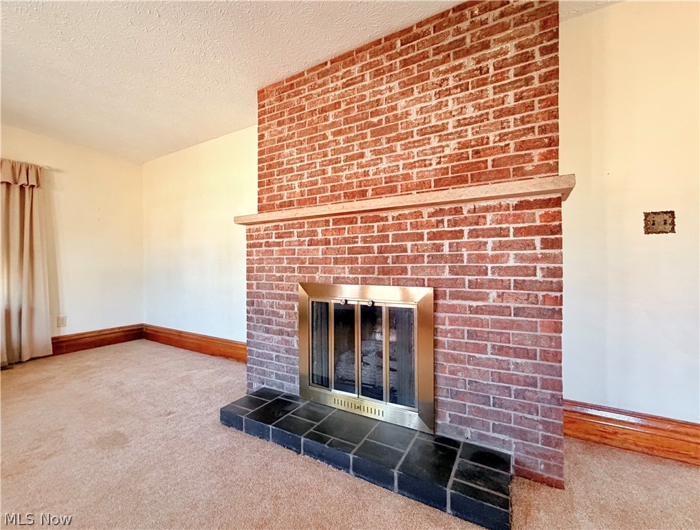 715 Pomeroy Pike Belpre OH 45714