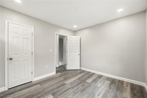 10402 Almira Avenue Cleveland OH 44111