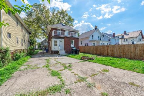 10402 Almira Avenue Cleveland OH 44111