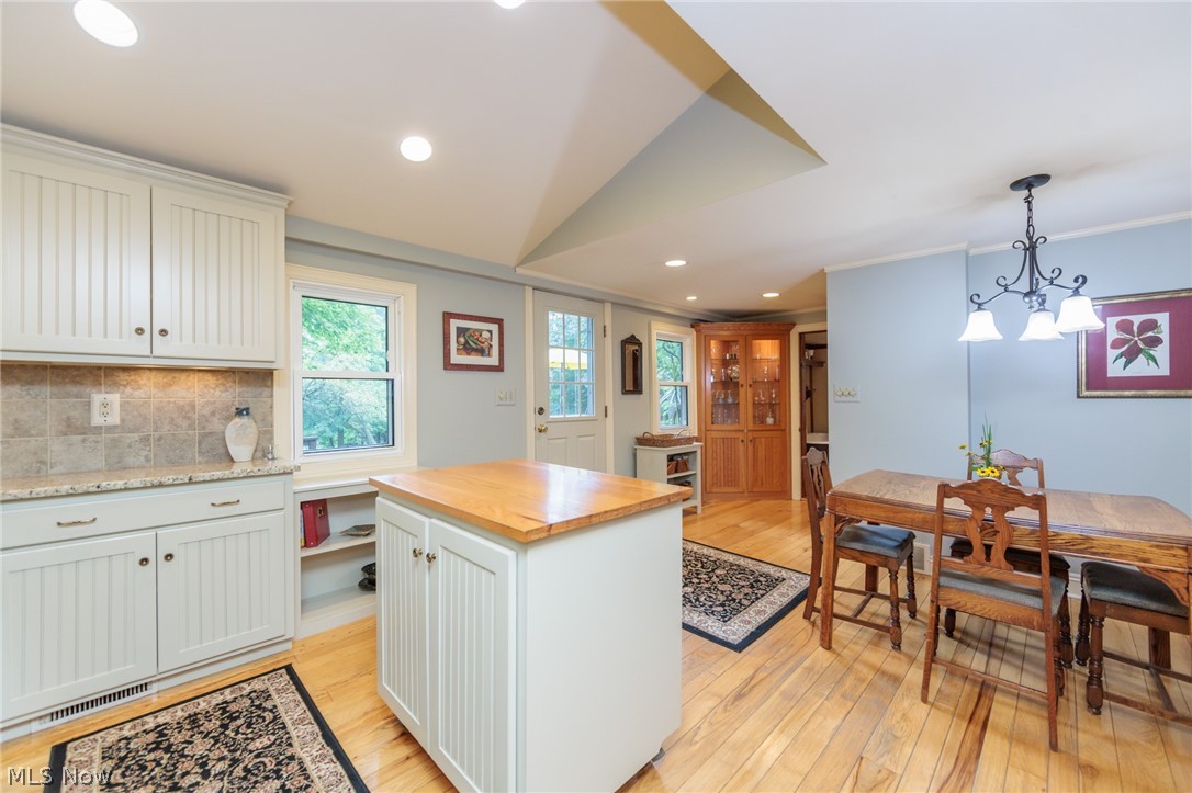 2085 Stine Road Peninsula OH 44264