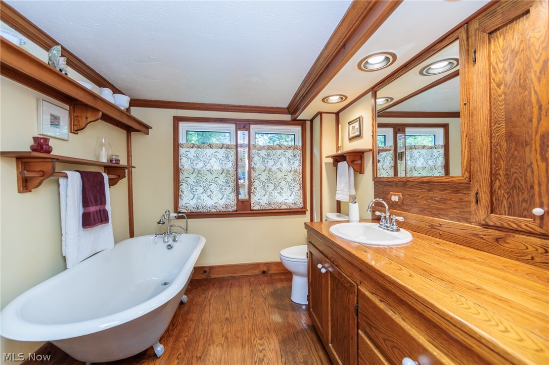 2085 Stine Road Peninsula OH 44264