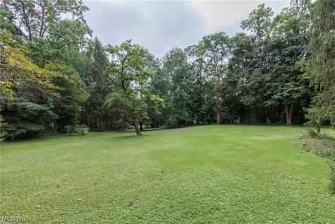 2085 Stine Road Peninsula OH 44264