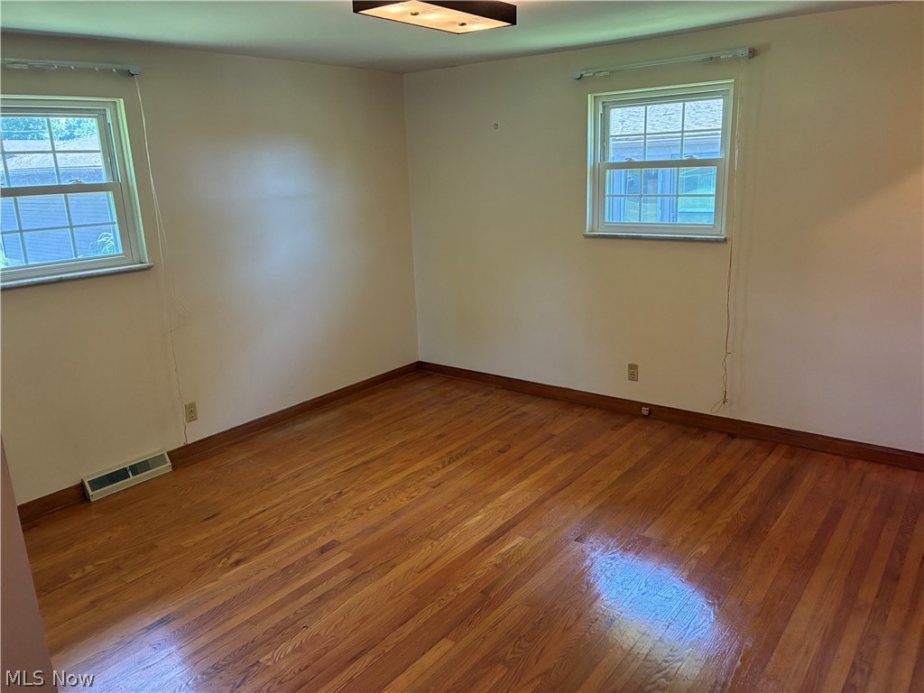1629 Woodland Drive Coshocton OH 43812