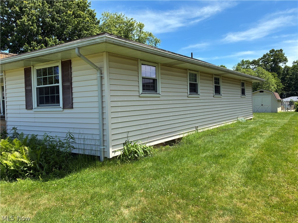 1629 Woodland Drive Coshocton OH 43812