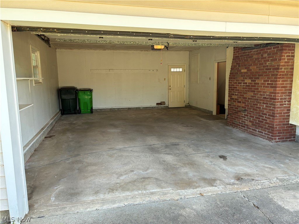 1629 Woodland Drive Coshocton OH 43812