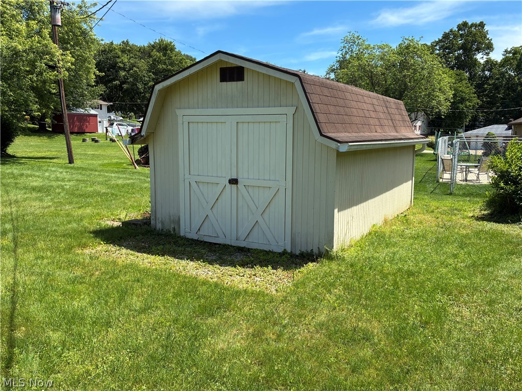 1629 Woodland Drive Coshocton OH 43812