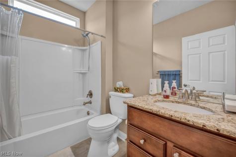 37852 Ashfield Way North Ridgeville OH 44039