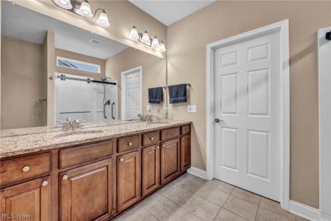 37852 Ashfield Way North Ridgeville OH 44039